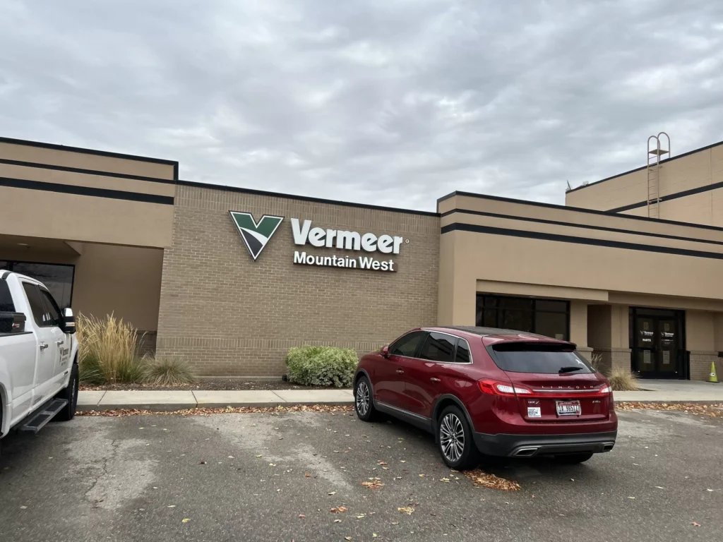 External shot of Vermeer Mountain West in Boise, ID with an overcast sky in the background.